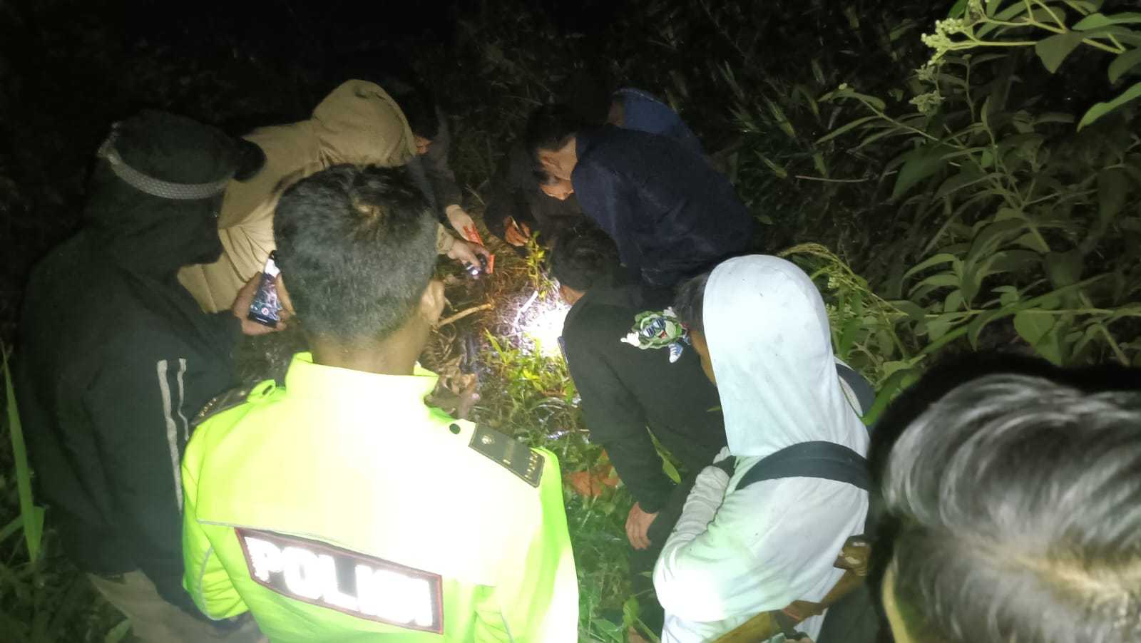 Penemuan Kerangka Manusia di Hutan Banjarwangi Bikin Warga Geger, Polisi Lakukan Penyelidikan